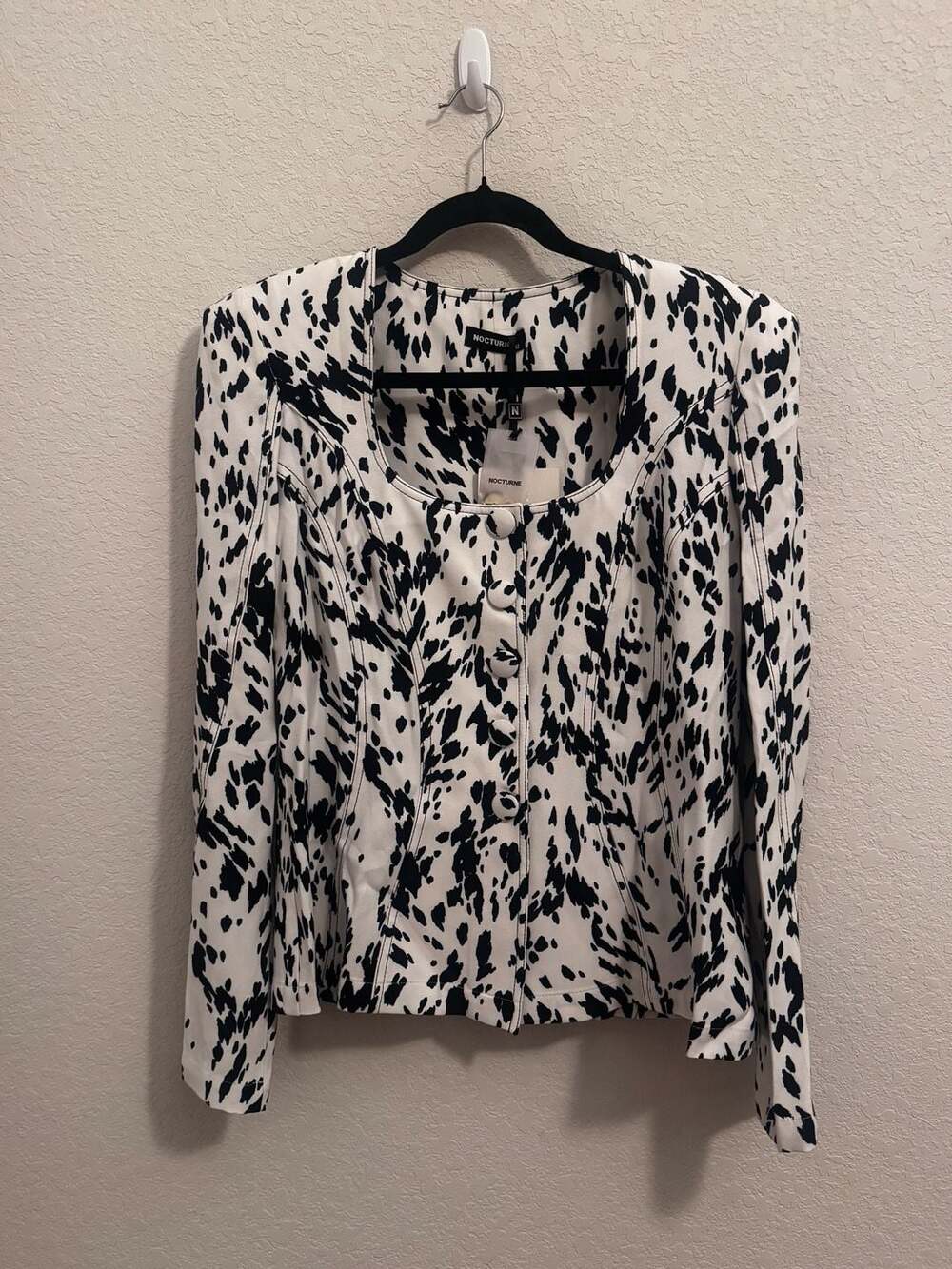 Nocturne Black White Animal Print Fitted Jacket NWT XL $265 MSRP